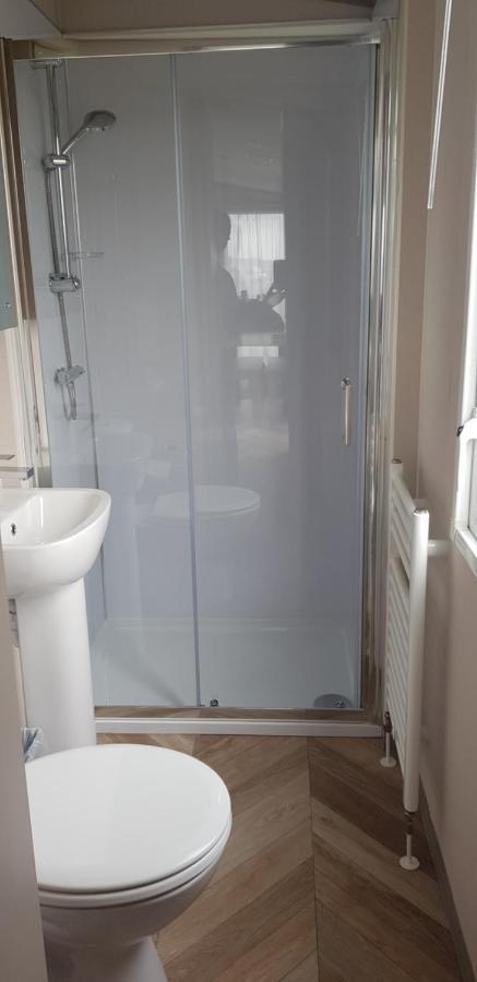 Hotel Warner Lane Selsey Esterno foto