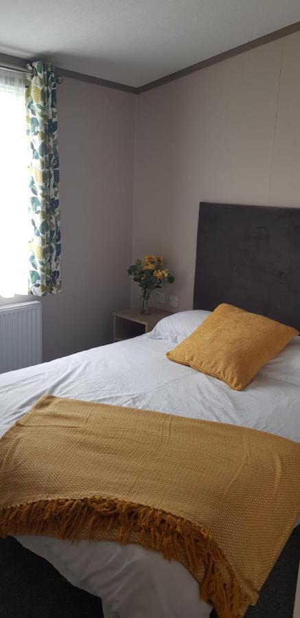 Hotel Warner Lane Selsey Esterno foto
